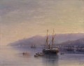 la baie de yalta 1885 Romantique Ivan Aivazovsky russe